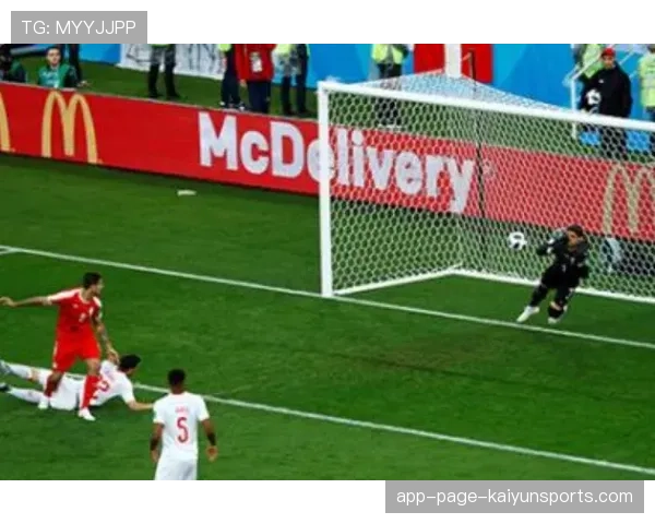 因世界杯用球“旅程”飞行轨迹特殊 各队加练远射借鉴皇马战术